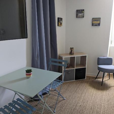 L'Hirondelle Apartment Le Lion-d'Angers Exterior photo